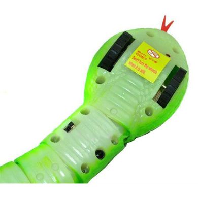 Змея на и/к управлении Le yu toys Rattle snake Зеленый Spok