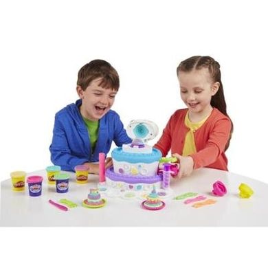 Набор пластилина Hasbro Play Doh Праздничный торт (A7401) Spok