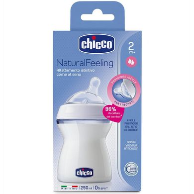 Бутылочка пластиковая Chicco Natural Feeling, 250 мл, 2м+ Средний поток (80723.00.50) Spok